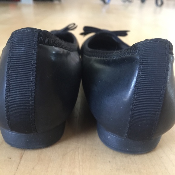 Pleather black ballet flats with cushioned soles - Picture 4 of 5